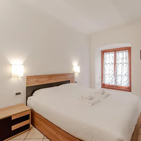 Guesthost - Mm Principe Roomy Flat * Genua